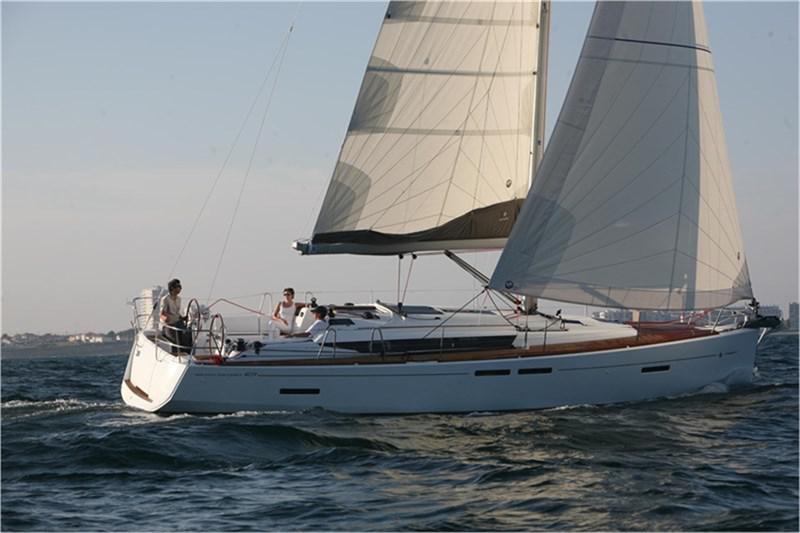 Book yachts online - False - Sun Odyssey 409 (3Cab) - FourTwo - rent