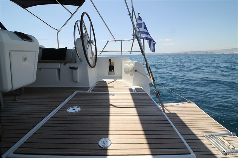 Book yachts online - False - Sun Odyssey 509 (5Cab) - King of hearts - rent