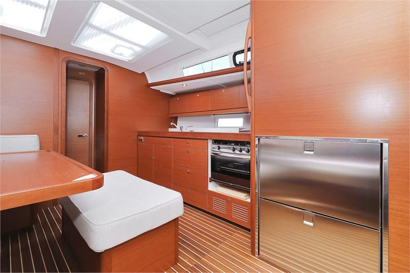 Book yachts online - False - Dufour 460 Grand Large (5cab) - SunnyLife - rent