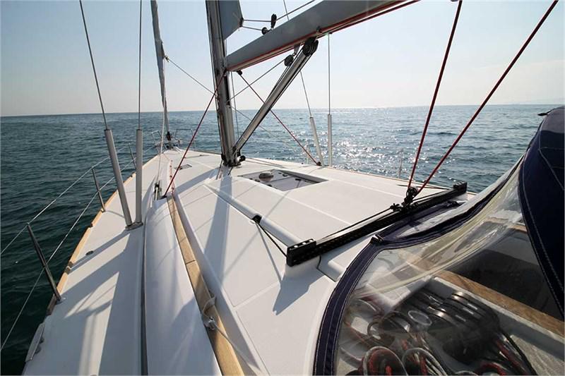 Book yachts online - False - Sun Odyssey 439 (4Cab) - Lucky 7 - rent