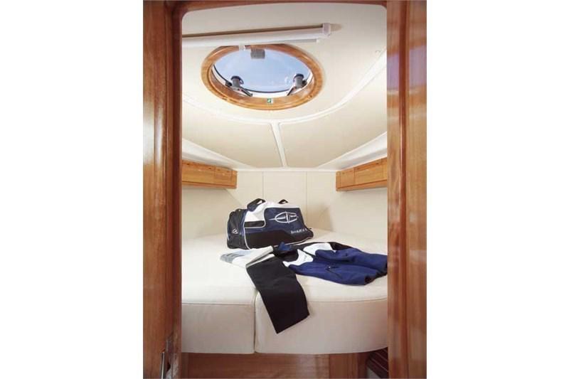 Book yachts online - False - Bavaria 33 Sport - Yamila - rent