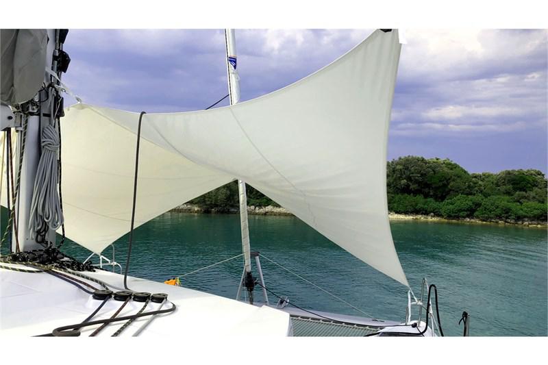 Book yachts online - False - Lucia 40 (4Cab) - Luna Rossa II - rent