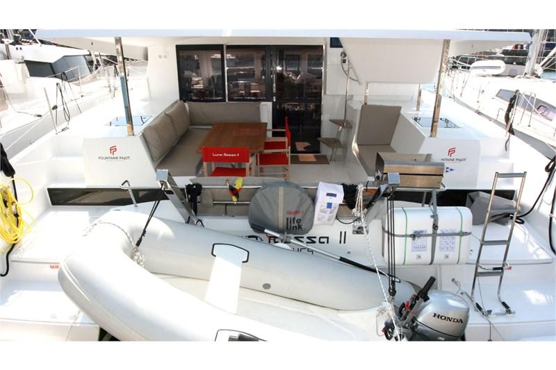 Book yachts online - False - Lucia 40 (4Cab) - Luna Rossa II - rent