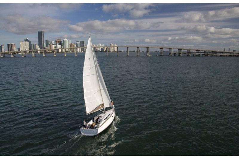 Book yachts online - False - Sun Odyssey 349 (2Cab) - Antonija - rent