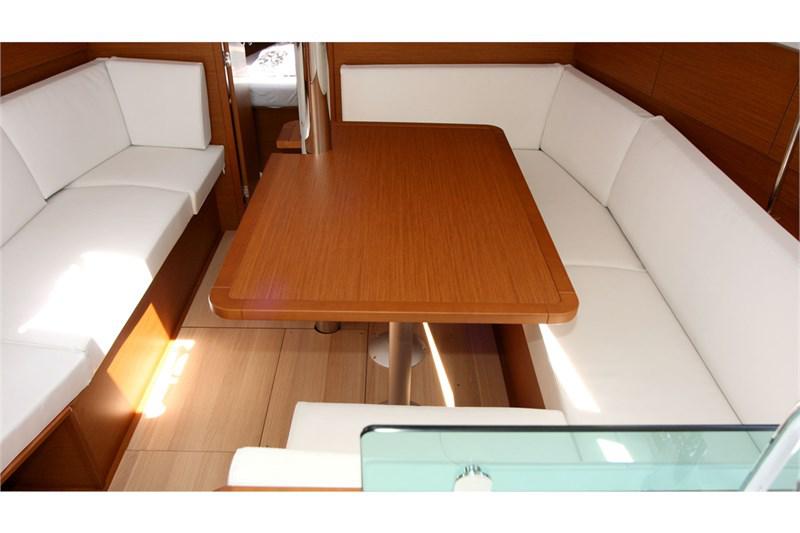 Book yachts online - False - Sun Odyssey 389 (3Cab) - Sissi - rent