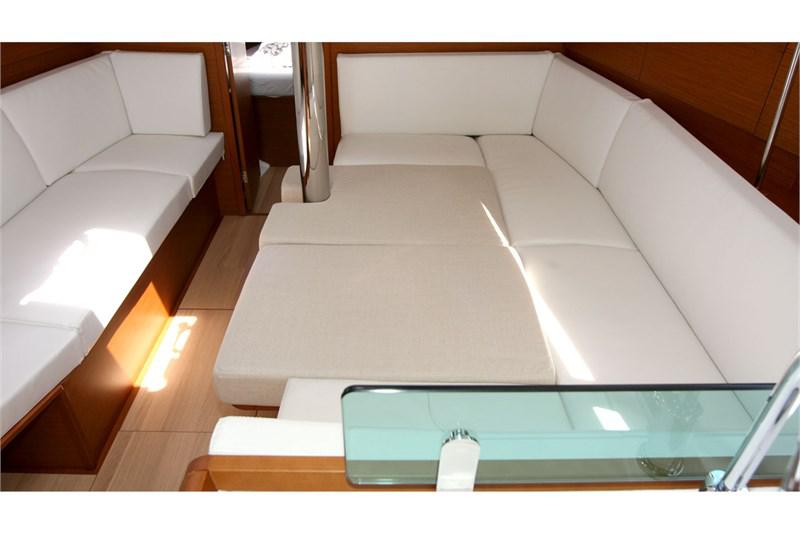 Book yachts online - False - Sun Odyssey 389 (3Cab) - Sissi - rent