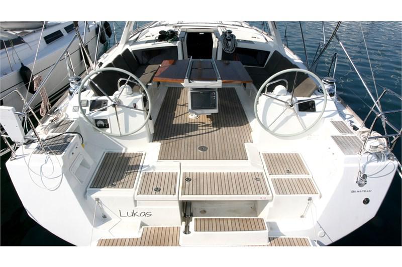 Book yachts online - False - Oceanis 48 (5Cab) - Lukas - rent