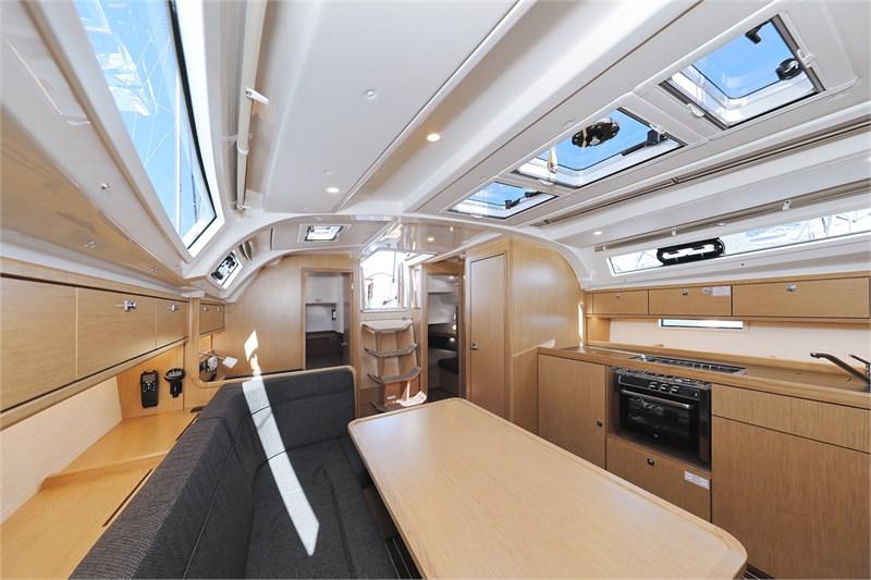 Book yachts online - False - Bavaria Cruiser 41 (3Cab) - Hemonaty - rent