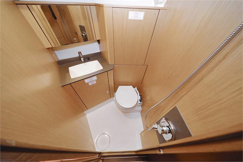 Book yachts online - False - Bavaria Cruiser 41 (3Cab) - Hemonaty - rent
