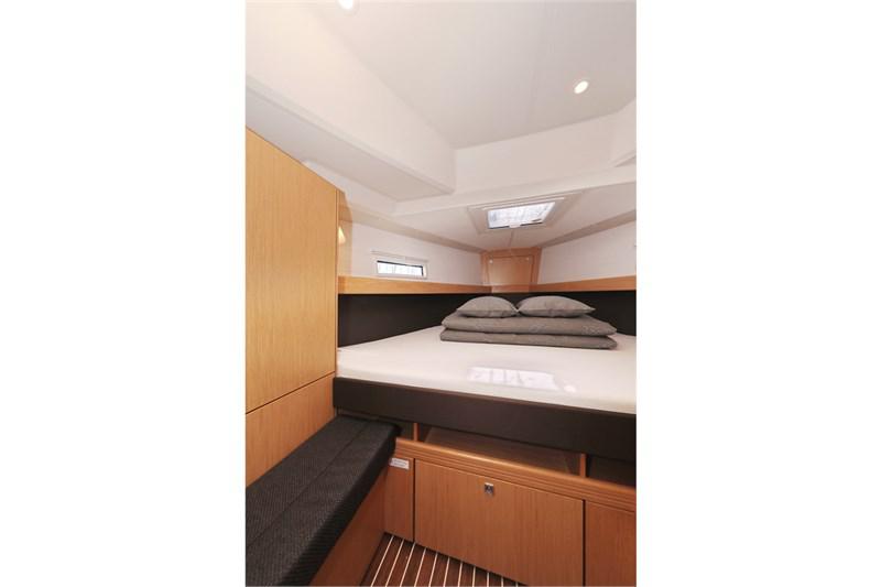 Book yachts online - False - Bavaria Cruiser 41 (3Cab) - Hemonaty - rent