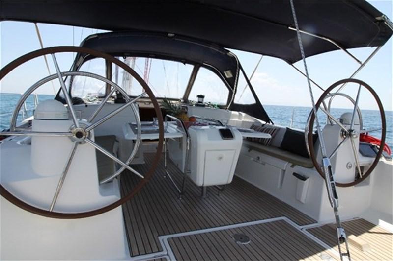 Book yachts online - False - Sun Odyssey 509 (5Cab) - Jester - rent