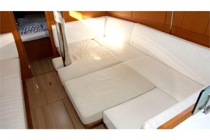 Book yachts online - False - Sun Odyssey 389 (3Cab) - Angie - rent