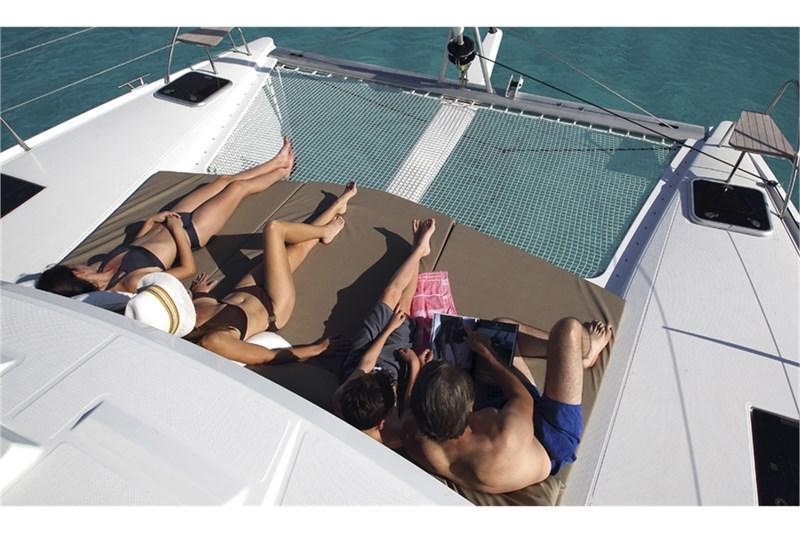 Book yachts online - False - Lucia 40 (4Cab) - Margarita - rent