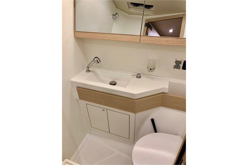 Book yachts online - False - Oceanis 46.1 (4Cab) - Maracuya - rent
