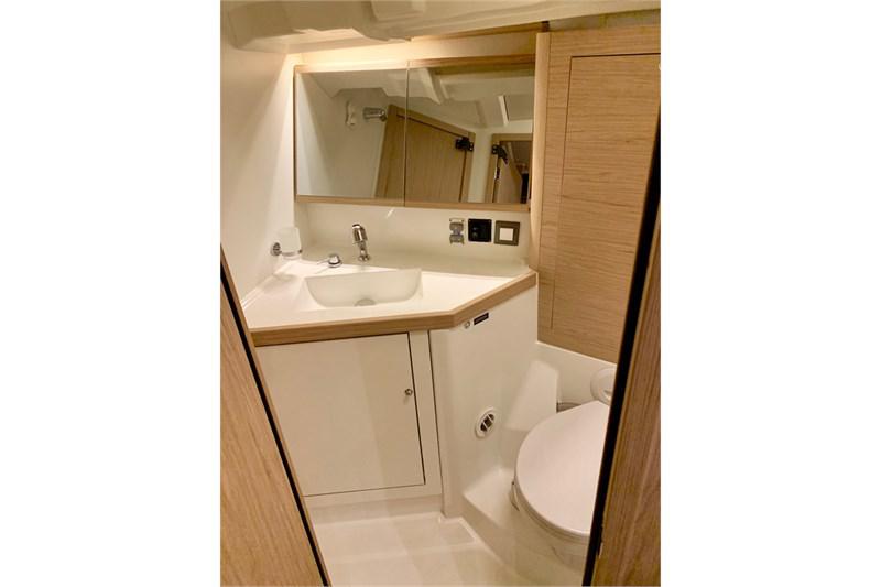 Book yachts online - False - Oceanis 46.1 (4Cab) - Maracuya - rent