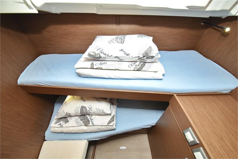 Book yachts online - False - Oceanis 46.1 (5Cab) - Rocket - rent