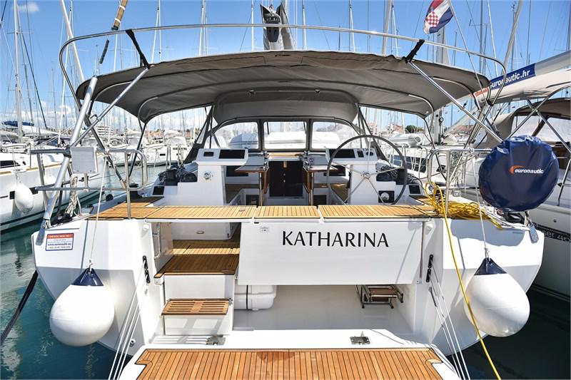 Book yachts online - False - Bavaria C45 Style (4Cab) - Katharina - rent