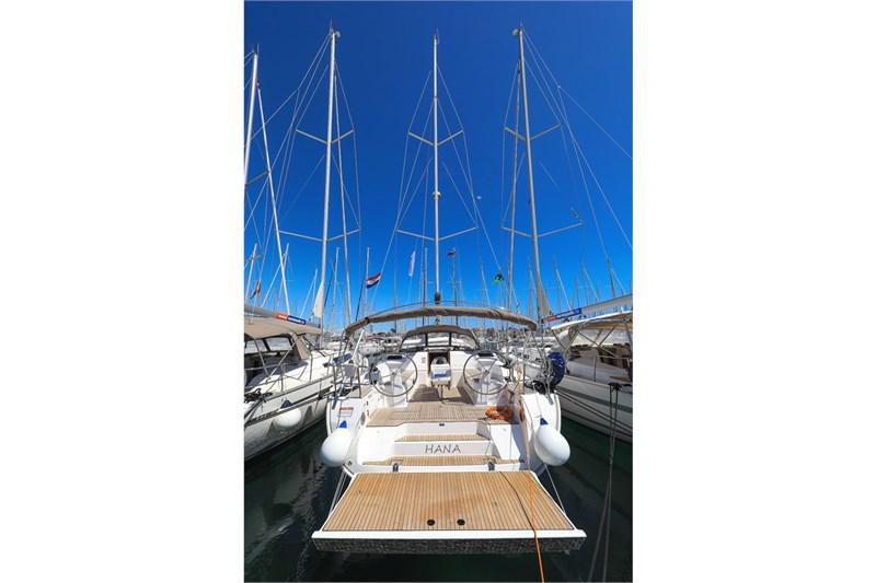Book yachts online - False - Bavaria Cruiser 46 (3Cab) Style - Hana - rent