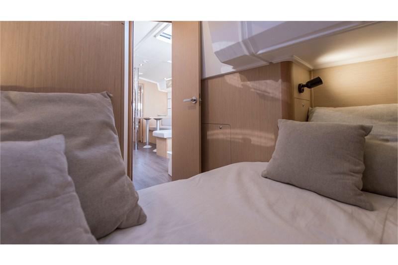 Book yachts online - False - Oceanis 38.1 (3Cab) - Tena - rent