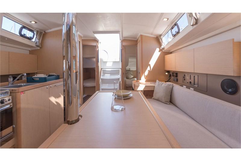 Book yachts online - False - Oceanis 38.1 (3Cab) - Tena - rent