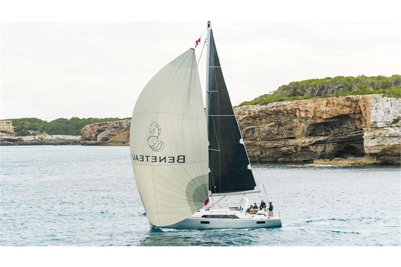 Book yachts online - False - Oceanis 41.1 (3Cab) - Frankfurt - rent