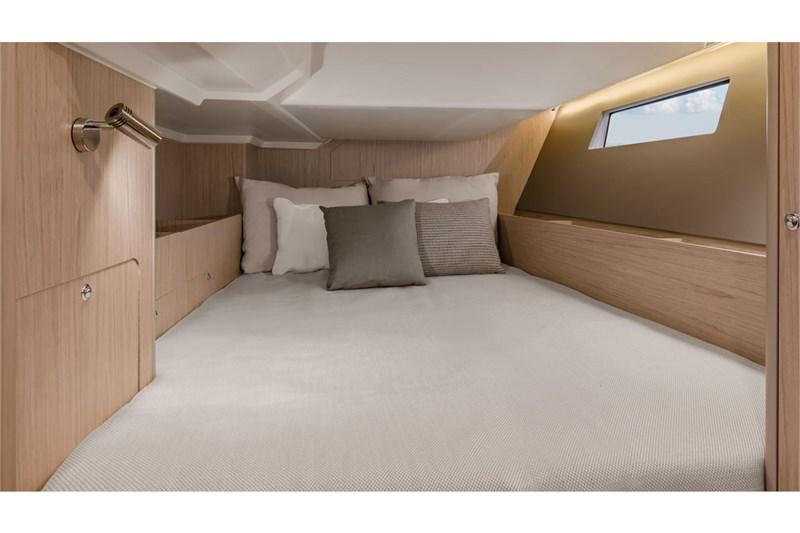 Book yachts online - False - Oceanis 41.1 (3Cab) - Frankfurt - rent