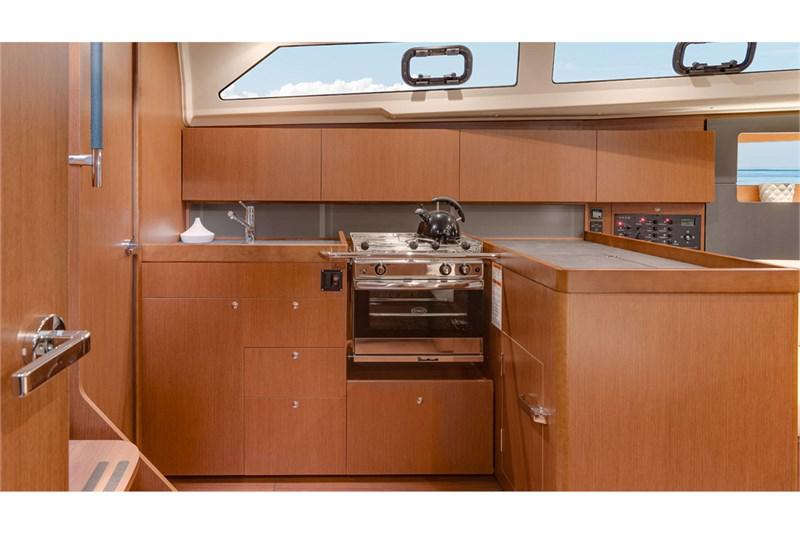 Book yachts online - False - Oceanis 41.1 (3Cab) - Frankfurt - rent