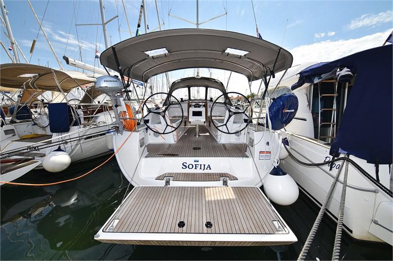 Book yachts online - False - Bavaria Cruiser 37 (3Cab) - Sofija - rent