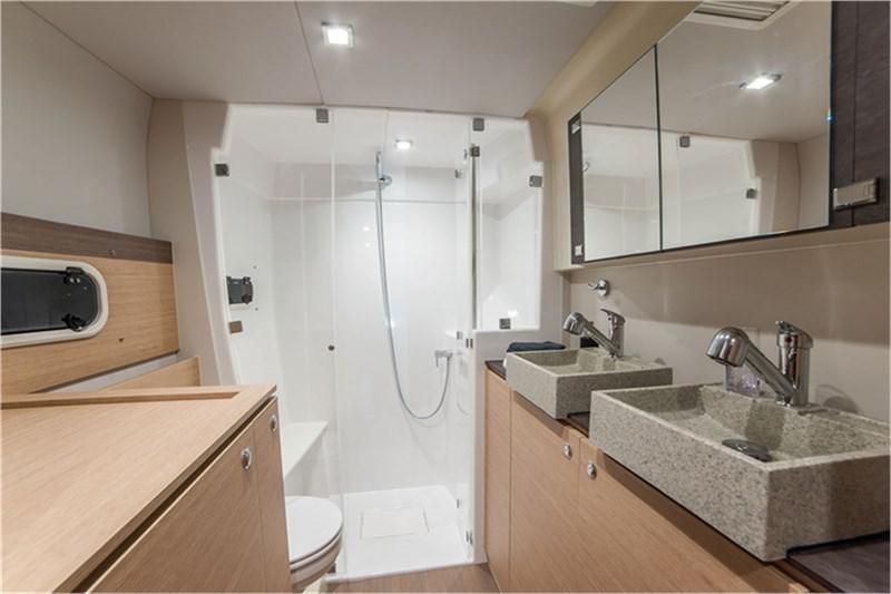 Book yachts online - False - Bali 4.3 (4+2Cab) - moonlight - rent