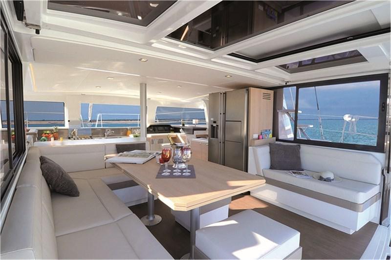 Book yachts online - False - Bali 4.3 (4+2Cab) - moonlight - rent