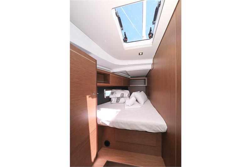 Book yachts online - False - Oceanis 46.1 (5Cab) - Speechless - rent