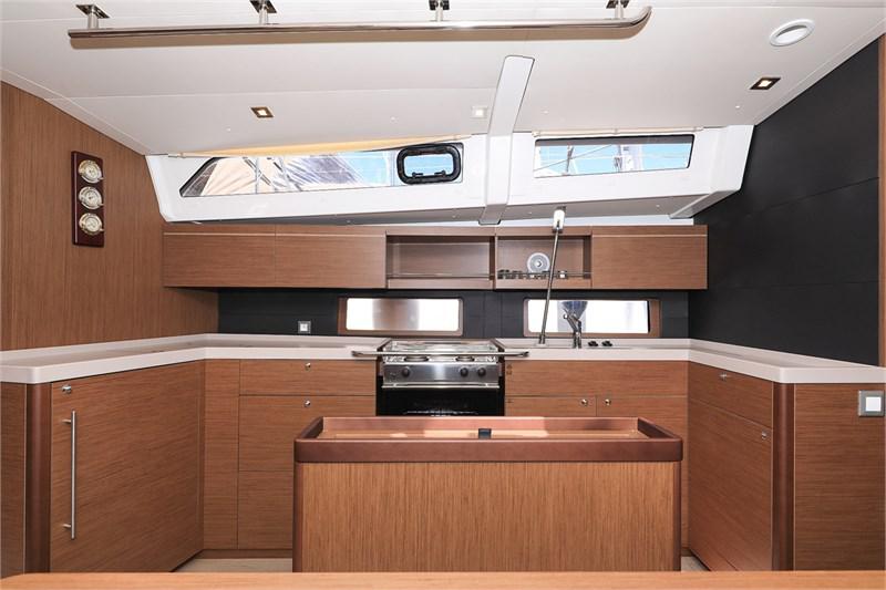 Book yachts online - False - Oceanis 46.1 (5Cab) - Speechless - rent