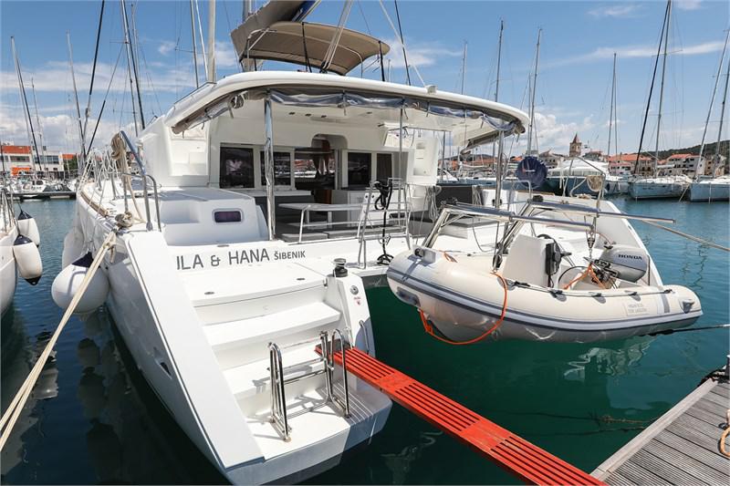 Book yachts online - False - Lagoon 450 (4Cab) - Fortuna - rent