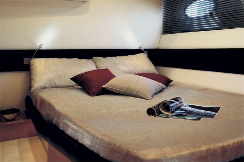 Book yachts online - False - Sessa C35 - Virion I - rent