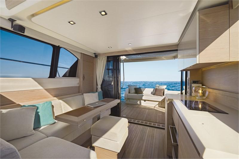 Book yachts online - False - Monte Carlo 42 - MONTE CARLO 4 - rent