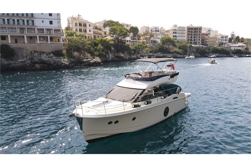 Book yachts online - False - Monte Carlo 42 - MONTE CARLO 4 - rent