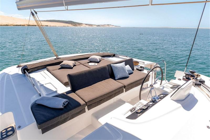 Book yachts online - False - Lagoon 46 (4+2Cab) - D.Bobo - rent