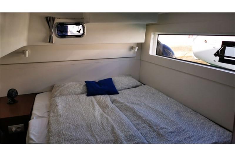 Book yachts online - False - Lagoon 40 (4+2Cab) - Vaiana - rent