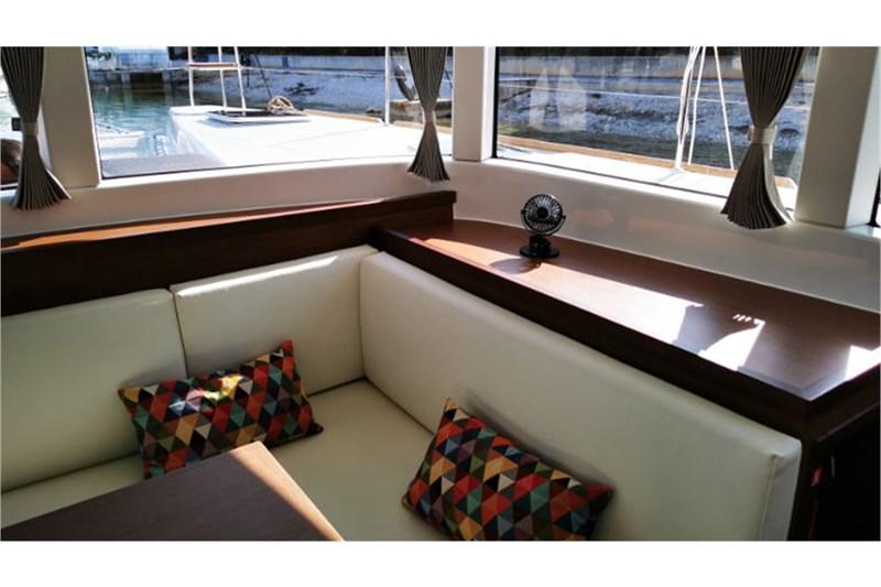 Book yachts online - False - Lagoon 40 (4+2Cab) - Vaiana - rent