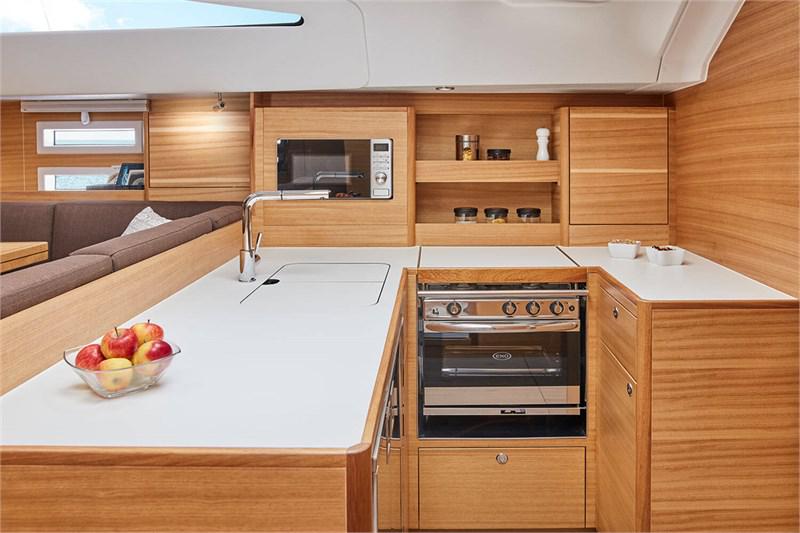 Book yachts online - False - Elan Impression 50.1 (5cab) - Athena - rent