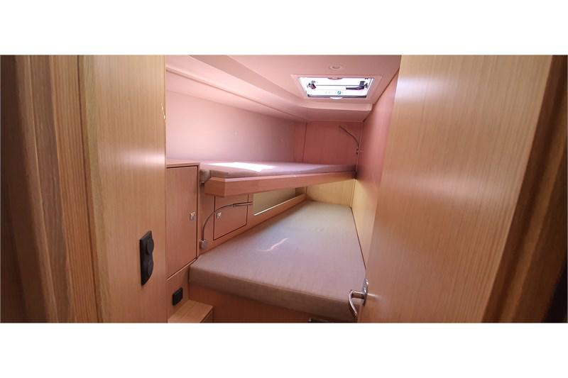 Book yachts online - False - Bavaria C45 (4Cab) - Whisper - rent