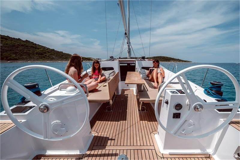 Book yachts online - False - Elan Impression 45.1 (3cab) - Ianira - rent
