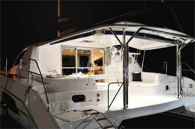 Book yachts online - False - Leopard 44 (4Cab) - Portals Vells - rent