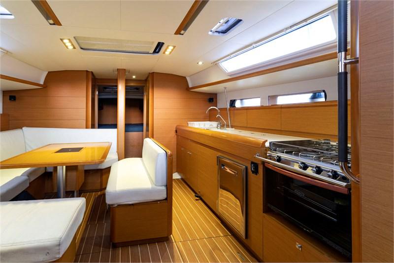 Book yachts online - False - Sun Odyssey 469 (4Cab) - Santa Ponsa - rent