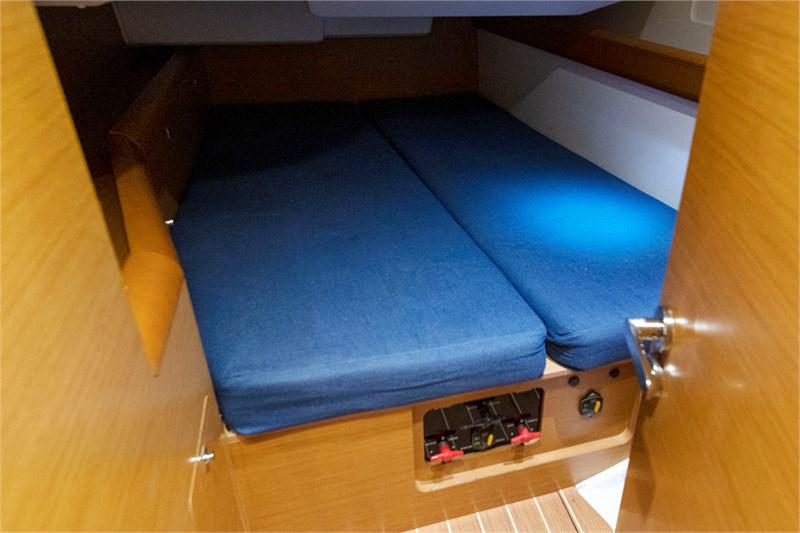 Book yachts online - False - Sun Odyssey 469 (4Cab) - Malgrats - rent