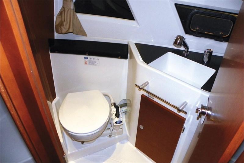 Book yachts online - False - Merry Fisher 855 - Dobrila - rent