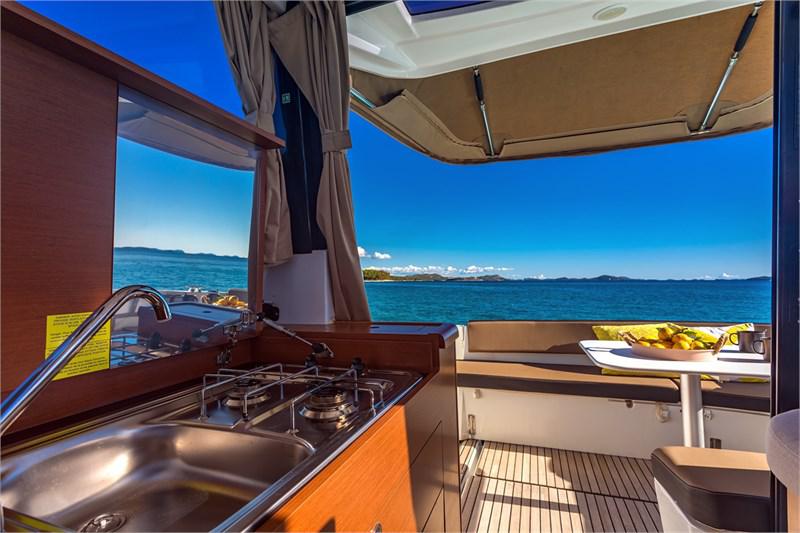 Book yachts online - False - Merry Fisher 855 - Dobrila - rent