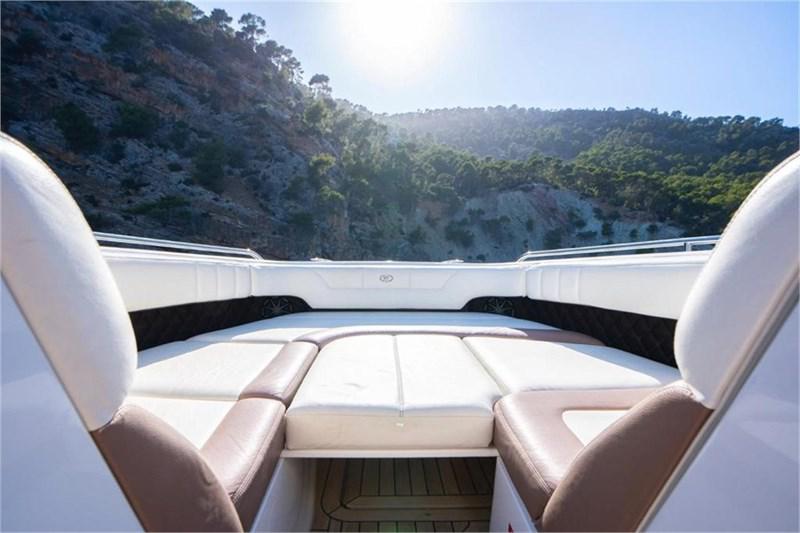 Book yachts online - False - Cobalt 263 - Wild One - rent