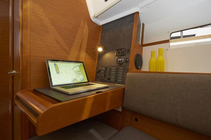 Book yachts online - False - Sun Odyssey 349 (3Cab) - Popeye - rent