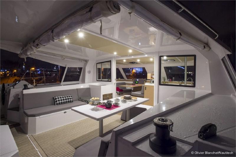 Book yachts online - False - Nautitech Open 40 (4Cab) - Madeveira - rent